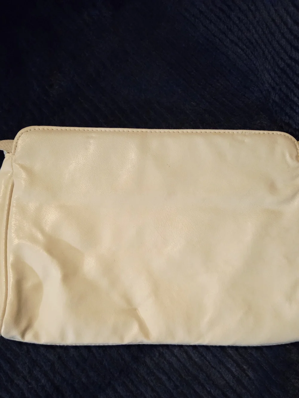 80s Vintage Cream Pleated Clutch